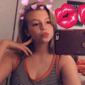 Meet your Posher, Lexi